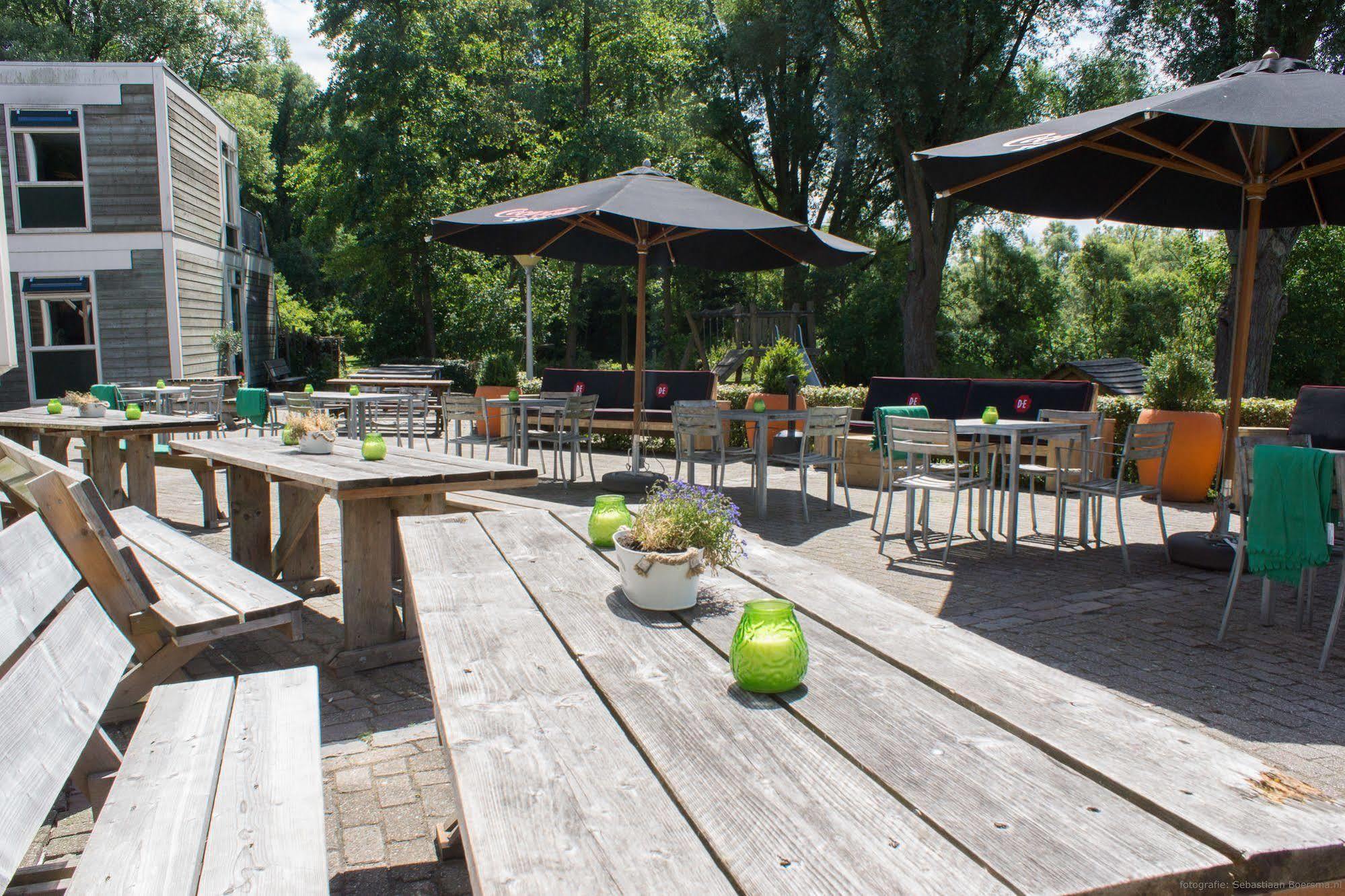Stayokay - Nationaal Park De Biesbosch Hostel *